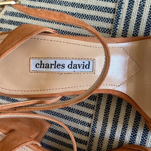 Charles David heels size 8, coral - Picture 4 of 7